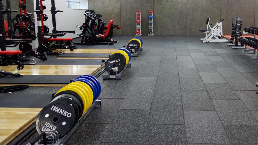 Dalle caoutchouc Solpro Flooring Solutions : la solution sportive antichoc durable